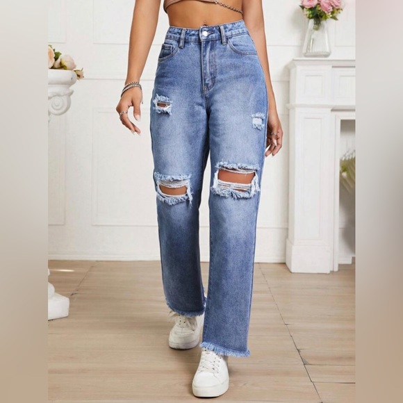 ripped jeans - Picture 2 of 4